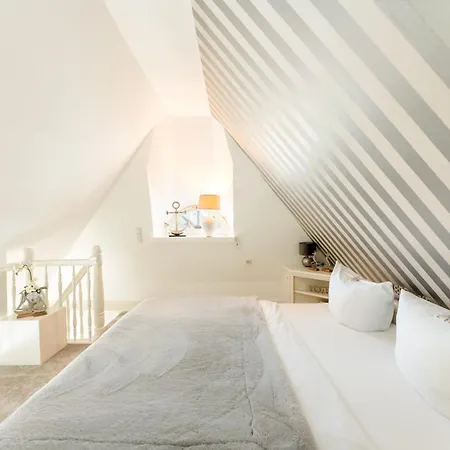 Haus Harvestehude Whg Kuestenglueck * Keitum